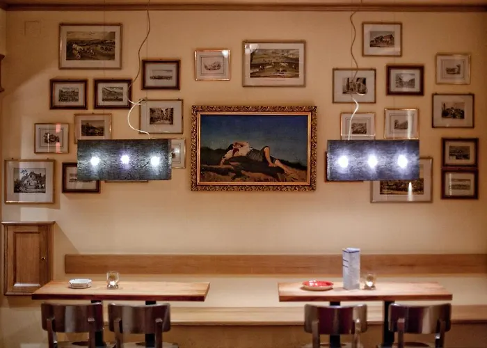 普拉特斯利酒店 阿罗萨