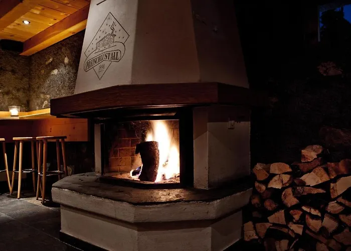 普拉特斯利酒店