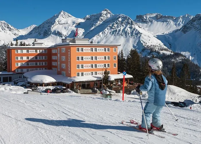 普拉特斯利酒店