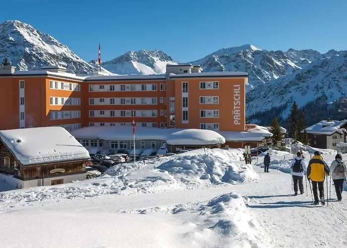 普拉特斯利酒店 4*