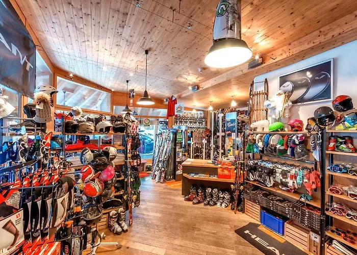 普拉特斯利酒店